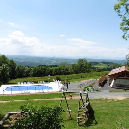 Camping Le Montbartoux Vollore-Ville Exterior foto