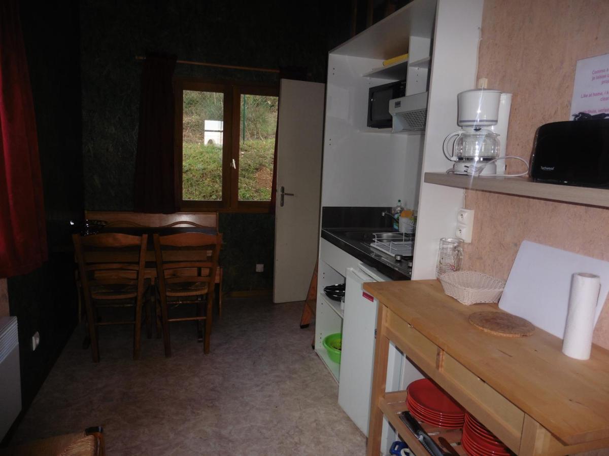 Camping Le Montbartoux Vollore-Ville Exterior foto