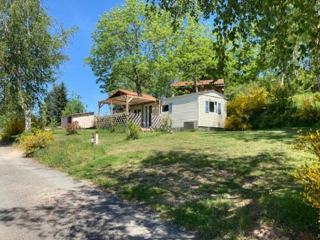 Camping Le Montbartoux Vollore-Ville Exterior foto