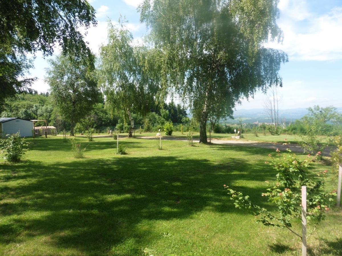 Camping Le Montbartoux Vollore-Ville Exterior foto