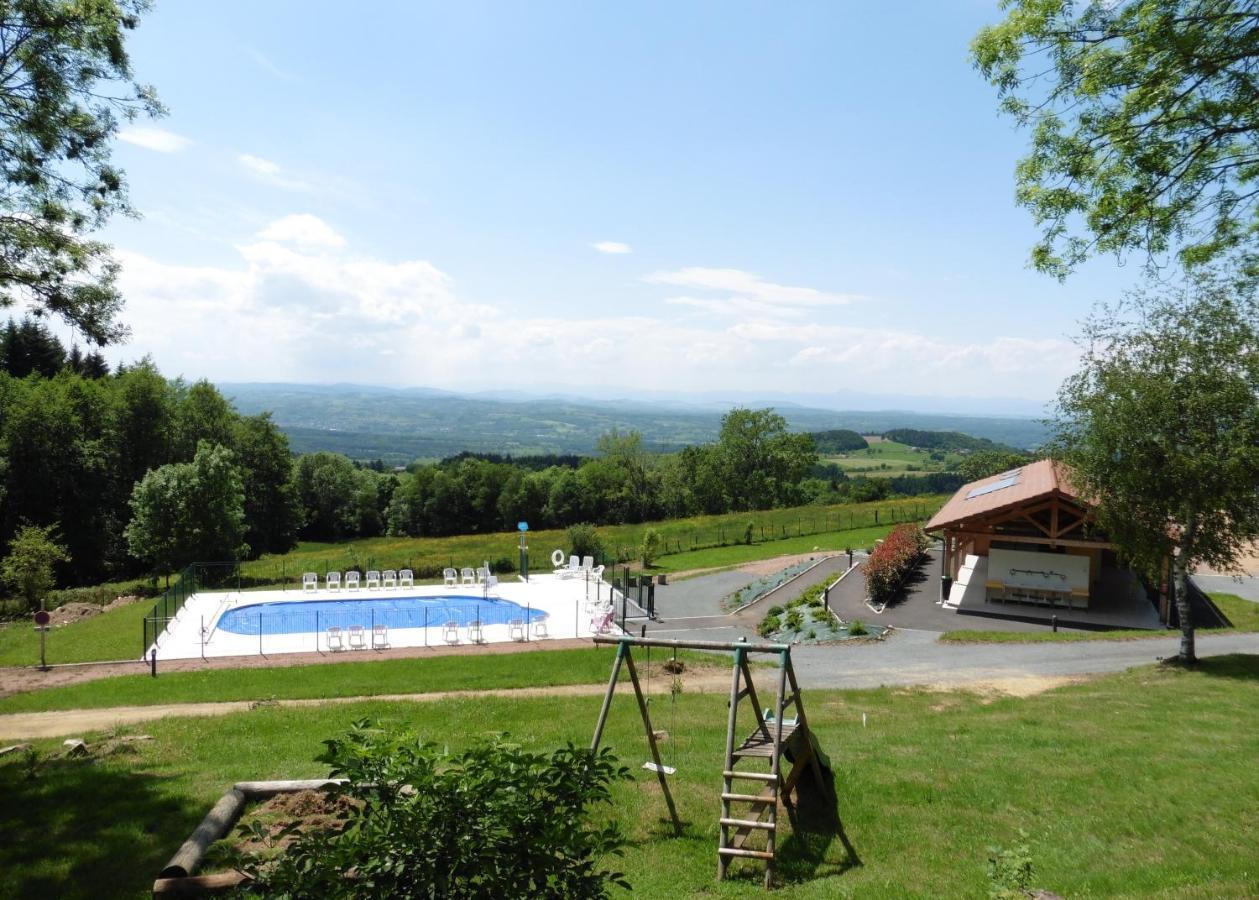 Camping Le Montbartoux Vollore-Ville Exterior foto