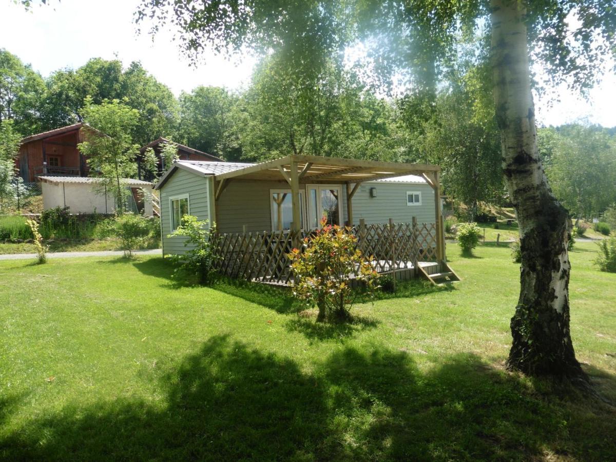 Camping Le Montbartoux Vollore-Ville Exterior foto