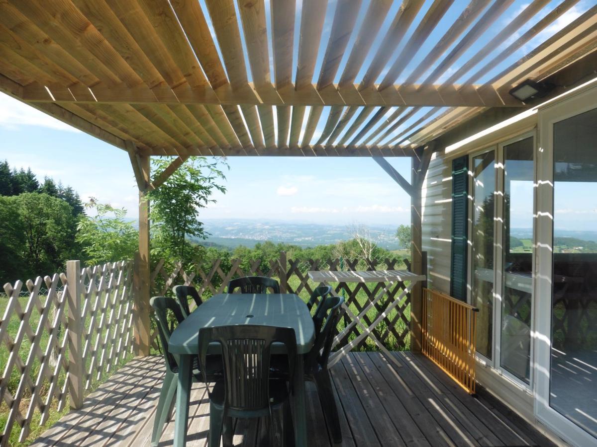 Camping Le Montbartoux Vollore-Ville Exterior foto